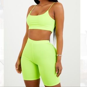 Neon yellow biker set